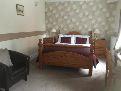 Grove House Guest House Bed and Breakfast in Telford