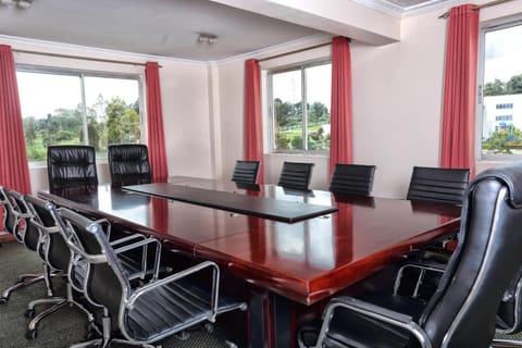 Meeting/conference room