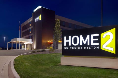 Home2 Suites By Hilton DeKalb Hôtel in DeKalb