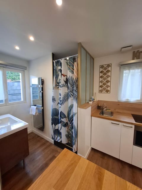 Love N Chic 3 Studios Disneyland 5 min Apartment in Chessy