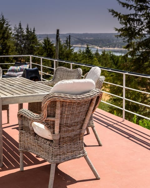 View (from property/room), Balcony/Terrace