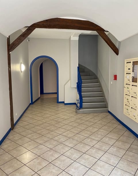 beau studio centre ville et proche gare Apartment in Bourges