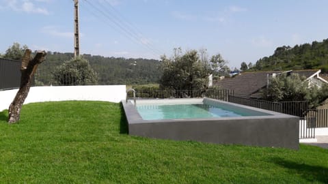 Natural landscape, Garden, Garden view, Mountain view, Pool view, Swimming pool