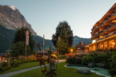 Parkhotel Schoenegg Hôtel in Grindelwald