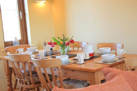 TRANQUIL LOCATION just minutes from Padstow House in England