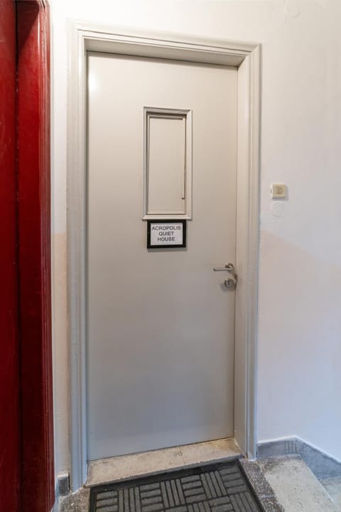 Acropolis Quiet House Apartment in Plaka