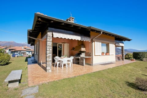 Property building, Balcony/Terrace