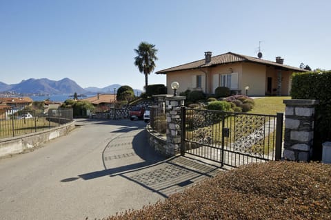 Casa Graziola House in Baveno