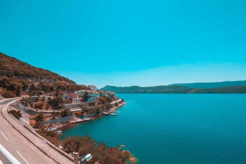 Villa "Sea La Vie" with Garage and Private Beach Bed and breakfast in Neum