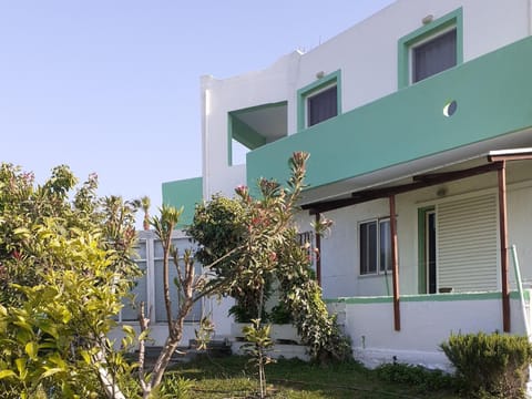 Zikas apartments Condominio in Marmari