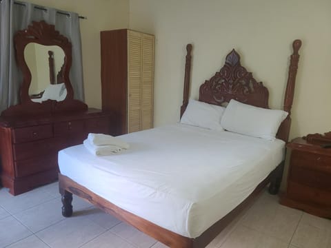 Tamboo Resort Hotel in Negril