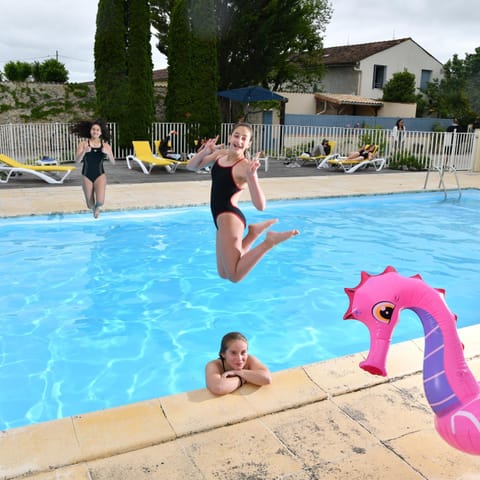 Pool view, Swimming pool, Swimming pool, group of guests