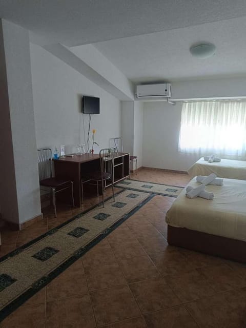 Royal L Hotel Hotel in Municipality of Ohrid, North Macedonia