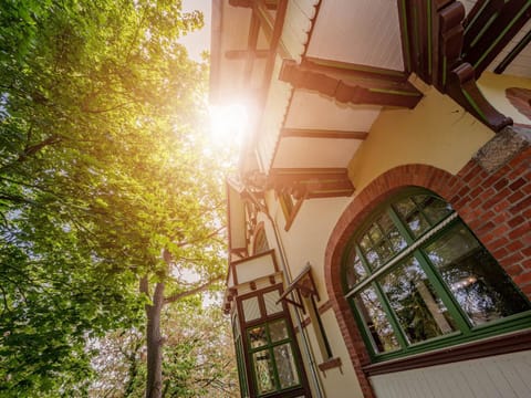 Villa Grenzschlösschen 01 Apartment in Heringsdorf