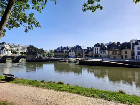 Appartement Port de St Goustan Condo in Auray