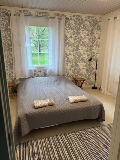 Wallinkoski accommodation - Rooms and Tentsile tent options next to River Vuoksi Vacation rental in Finland