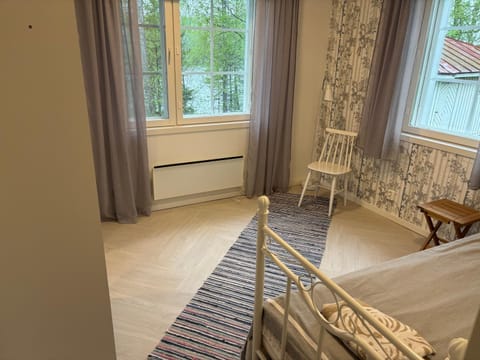 Wallinkoski accommodation - Rooms and Tentsile tent options next to River Vuoksi Vacation rental in Finland