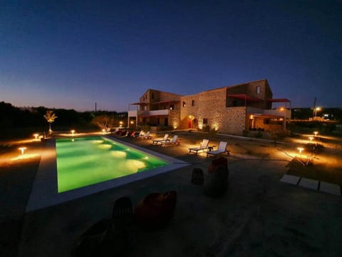 Property building, Pool view, Swimming pool