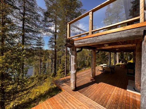 Porontima Lake House in Pure Rukatunturi Nature Villa in Lapland