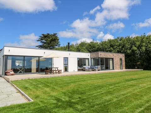 Atlantic View House in England