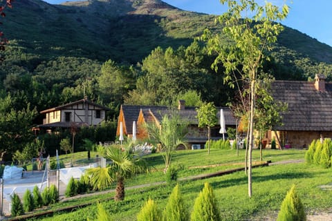 Complejo Rural La Coronilla Landhaus in Valle del Jerte