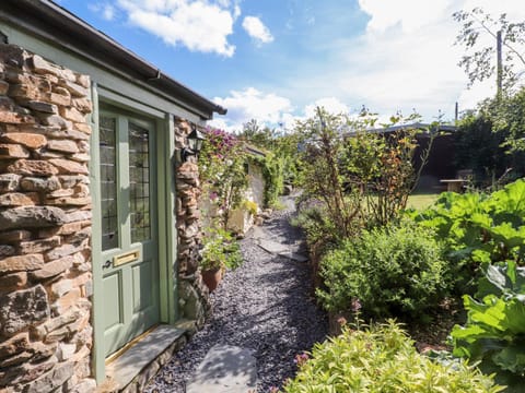 Ysgubor Ucha House in Wales