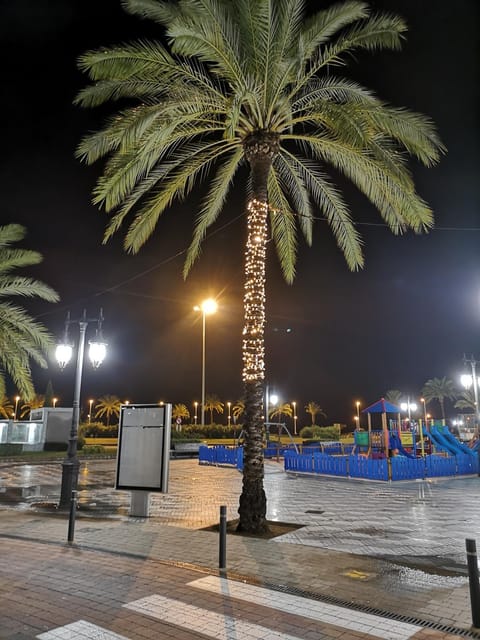 Children play ground, Street view