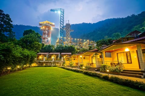 The Grand Shiva Resort and Spa Hotel in Uttarakhand