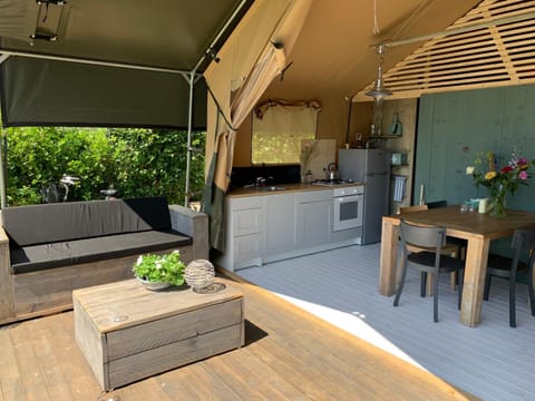 Glamping aan de Plas Luxury tent in South Holland (province)