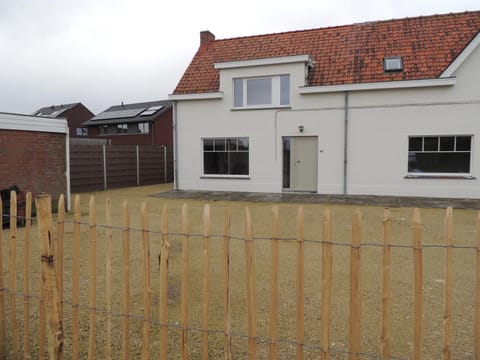 "De VRIJBOS ROUTE" alleenstaande dubbele woning! House in Flanders