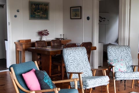 Polperro, a quintessential seaside experience House in Robe