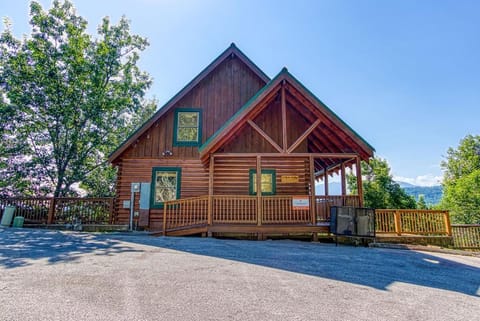 A Higher Calling, Spacious Smoky Mountain Getaway Perfect for Families & Groups House in Sevier County