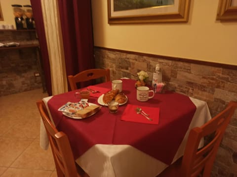 B&B Mamuthones Bed and Breakfast in Porto Torres