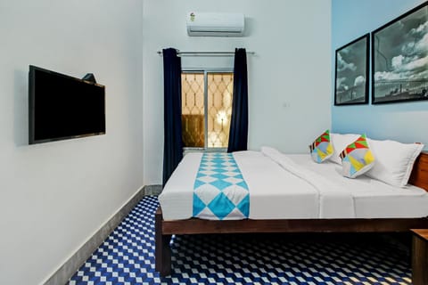 OYO Nilay Guest House Hotel in Kolkata