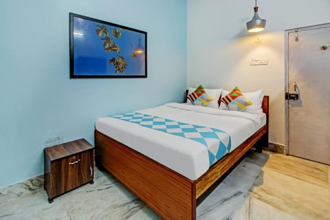 OYO Nilay Guest House Hotel in Kolkata