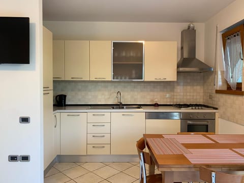 Appartamento Ivonn con giardino Apartment in Riva del Garda