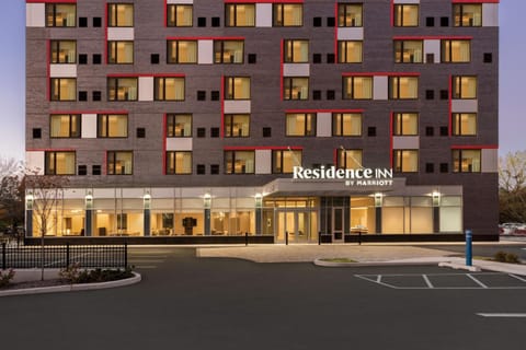 Residence Inn by Marriott New York JFK Airport Hotel in South Ozone Park