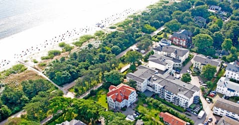 Facade/entrance, Bird's eye view, Area and facilities