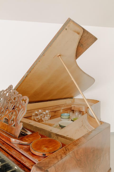 Lounge or bar, Dining area