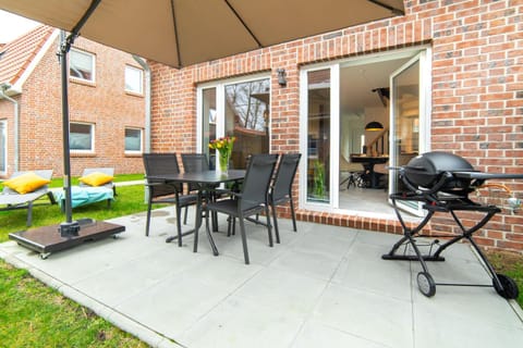 Patio, Restaurant/places to eat, BBQ facilities, Garden, Balcony/Terrace, Banquet/Function facilities