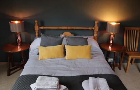 Culm Valley Inn Bed and Breakfast in Taunton Deane