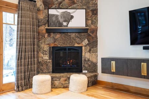 Truckee - The Lodge at Gray's Crossing Haus in Truckee