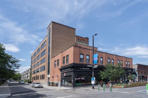 Sonder Le Guerin Apartment hotel in Laval