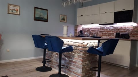 Apartament HAPPY A12 - BASENY & KORT TENISOWY, PLAC ZABAW, OCHRONA 24h Apartment in West Pomeranian Voivodeship, Poland