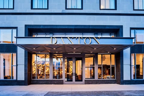 Daxton Hotel Hotel in Lake Erie