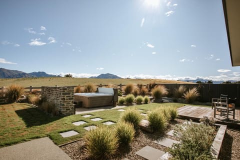 Garden, Balcony/Terrace