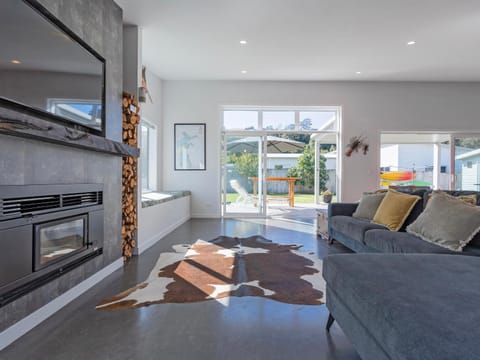 The Summer Stunner - Whitianga Holiday Home House in Whitianga