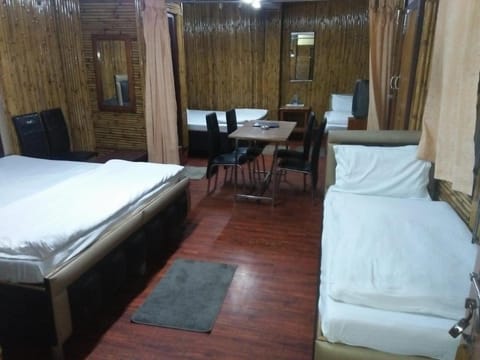 Mayur Hotel And Restaurant Hotel in Uttarakhand