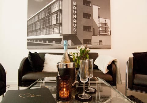BAUHAUS Design-Luxus Apartment, 20er Jahre Stil, Garten Apartment in Gera