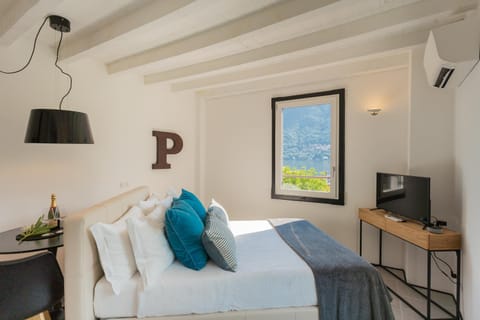 P Terrace - Lake View by Rent All Como Condominio in Laglio